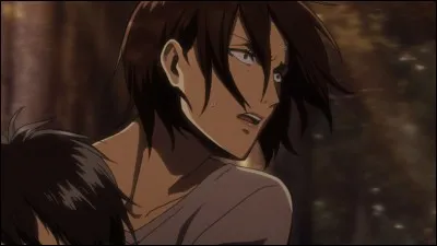 De qui Ymir est-elle amoureuse ?