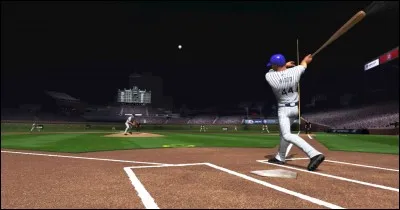 Au baseball, comment dit-on 'coup de circuit' en anglais, c'est-à-dire quand un batteur lance la balle et qu'elle sort du terrain ?