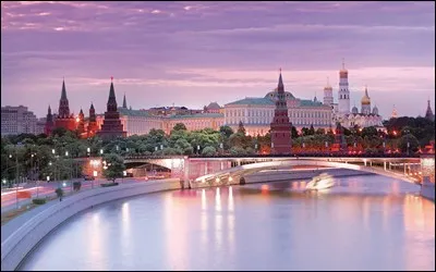 La Volga est le plus long fleuve d'Europe. Où se jette-t-elle ?