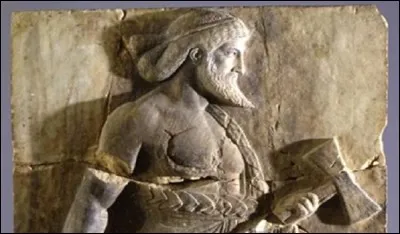 V comme Vulcain. A quel dieu grec correspond le Vulcain romain ?