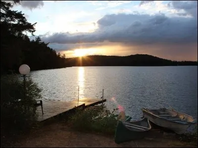 Qui sont les dieux des mers et des océans dans les mythologies grecque et romaine ?