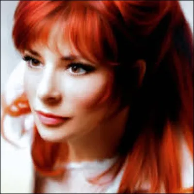 Mylène Farmer a fait un jeu de mots sur le titre ''Eaunanisme'' . Que signifie ce mot quand il s'écrit ''onanisme'' ?