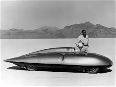 Quelle vitesse fut atteinte par la MG EX181 pour battre un record en 1957 dans l'Utah ?