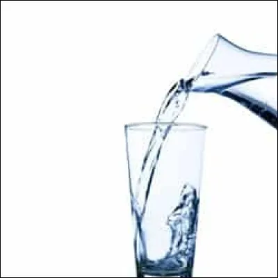 Sur cette image, quel est l'état de l'eau ?