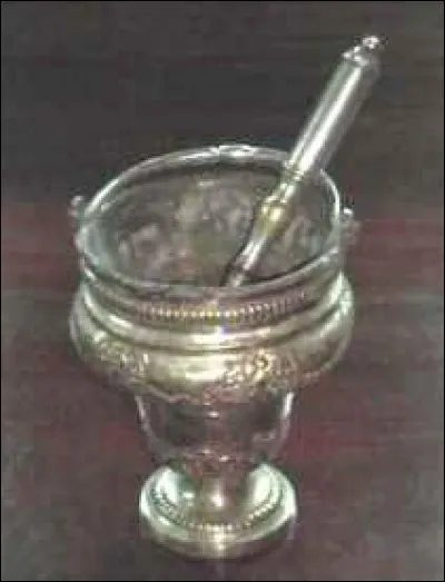 L'eau bénite utilisée à des fins culturelles par certaines confessions ne concerne pas l'église orthodoxe orientale.