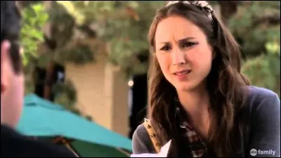 Qui est la mère biologique de Spencer ?