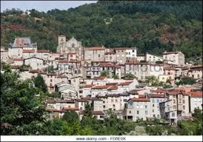 Que fabrique-t-on à Thiers, dans le Puy-de-Dôme ?