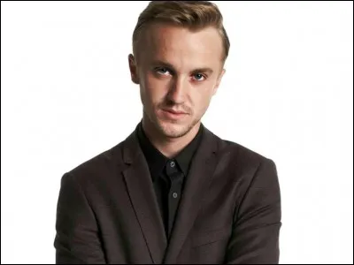 Dans quel film de science-fiction apparaît-il en 2011 ?