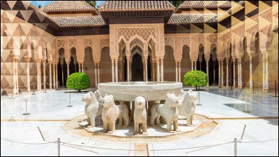 G - L'Alhambra de "Grenade" en Andalousie, est le témoin de la présence musulmane en Espagne.