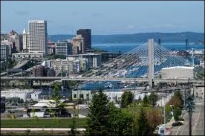 Etat de la ville de Seattle et de la firme Boeing, il a pour capitale Olympia. Il se situe au Nord-Ouest, à la frontière canadienne et est bordé par le Pacifique. C'est ...