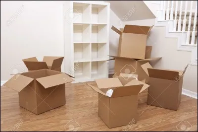 Elle t'appelle pour te dire qu'elle d&eacute;m&eacute;nage.