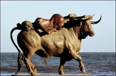 Princesse phénicienne, enlevée sur le rivage de Tyr et violée par Zeus en Crète. Qui est-elle ?