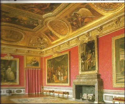 Cette pièce est encore un salon, c'est celui de/d'...