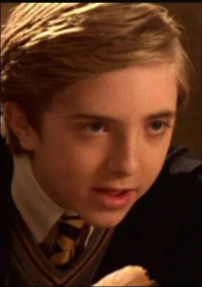 Dans quelle maison Ernie McMillan est-il ?