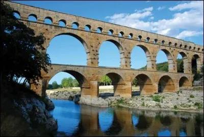 Quand l'aqueduc de l'Aqua Appia, le premier aqueduc romain, a-t-il &eacute;t&eacute; fond&eacute; ?