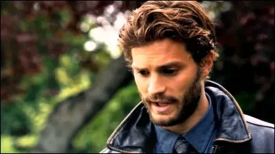 Quel acteur incarne le rôle du chasseur ?