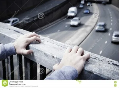 Un homme veut se suicider, quels numéros faut-il faire ?