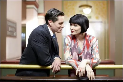 Cochez le roman dans lequel le major Hastings rencontre sa future épouse...