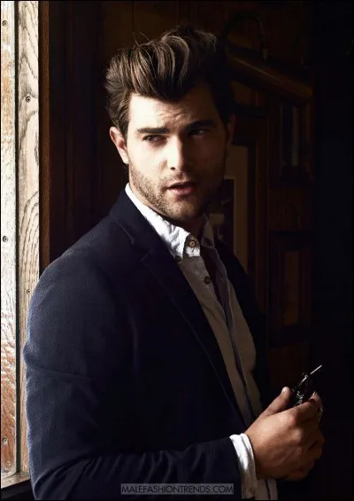 Dans quel pays est-il né ?