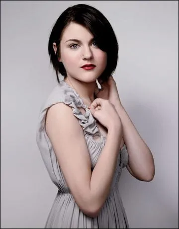 De qui est-ce la fille?