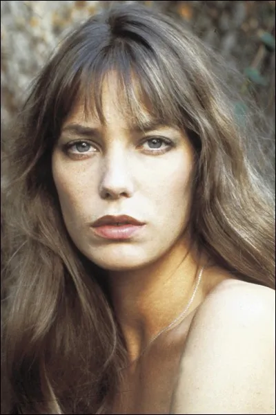 Je suis né le 2 avril 1928 à Paris. Provocateur, poète maudit, j'ai fait chanter toutes les femmes de ma vie et bien d'autres encore, je suis ...