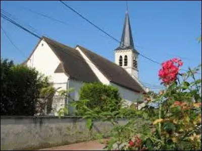 Commune du Grand-Est, en Champagne crayeuse, Ossey-les-Trois-Maisons se situe dans le d&eacute;partement ...