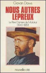 Quand le pre Damien a-t-il t canonis (au rang des saints) ?