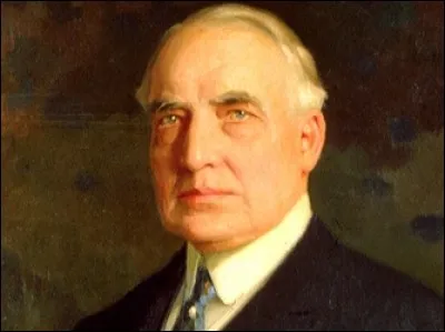 Il fut élu en proposant un programme pour mettre fin aux politiques de Woodrow Wilson. Son administration est plus connue pour ses scandales que pour ses réalisations.
Il mourut pendant son mandat et ce fut son vice-président, Calvin Coolidge, qui lui succèda.