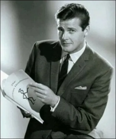 En ce temps-là, quand Simon Templar déjeunait ou dînait au restaurant...