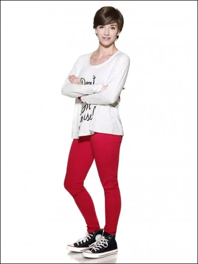 Qui est amoureuse de León dans la saison 3 ?