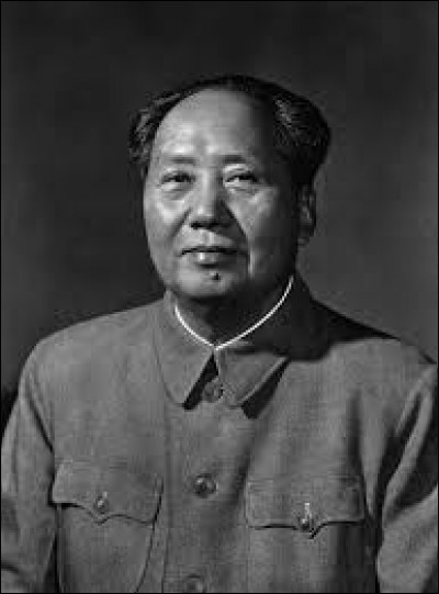 Mao Zedong était surnommé "le Grand Timonier".