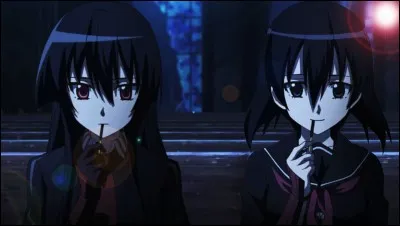 Nous sommes toutes les deux des assassins très renommés. Notre arme est un grand katana. L'un a pour nom Murasame, l'autre se nomme Yatsufusa. L'une fait partie du Night Raid, l'autre veut tuer tous les membres de ce dernier. Qui est la plus jeune des deux ?