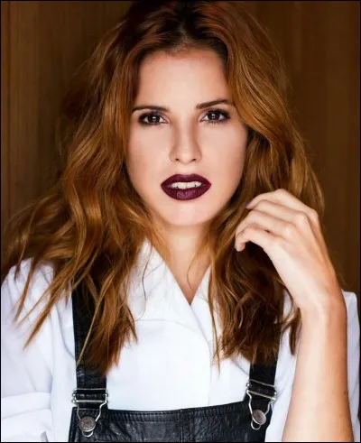 En quelle année a-t-elle gagné les 'Kids Choice Awards Argentine' dans la catégorie "moment viral" ?