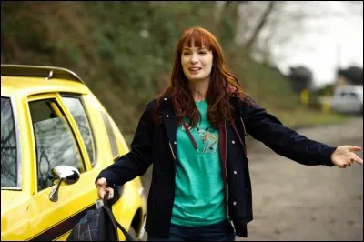 Comment s'appelle ce personnage et avec quel autre personnage de la série part-elle (09x04) ?