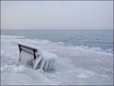 Qui a écrit et composé la chanson des enfoirés "Aujourd'hui, on n'a plus le droit ni d'avoir faim d'avoir froid" ?