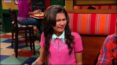Combien gagne-t-elle de dollars pour chaque épisode de Shake It Up ?