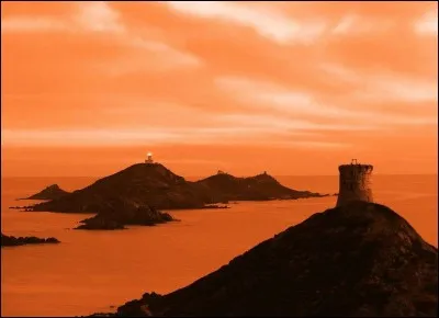 Quel est le nombre d'îles Sanguinaires ?