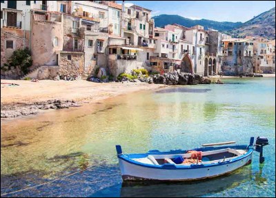 Quelle est la plus grande île méditerranéenne ?