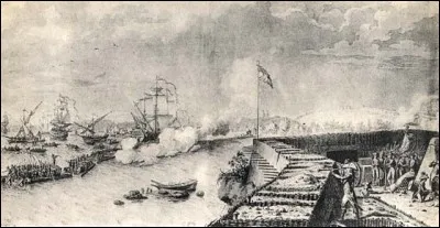 En 1793, cette ville est livrée par les royalistes aux puissances coalisées en guerre contre la République française. Après trois mois de siège par les troupes françaises dans lesquelles s'illustre le jeune capitaine Bonaparte, la ville est reprise. De quelle ville s'agit-il ?