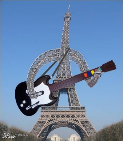 Dans son uvre « Tour Eiffel », Vicente Huidobro, poète surréaliste et écrivain chilien, fondateur du créationnisme, compare la tour à un instrument de musique. Lequel.