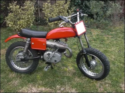 Comment s'appelle cette mini Italjet ?