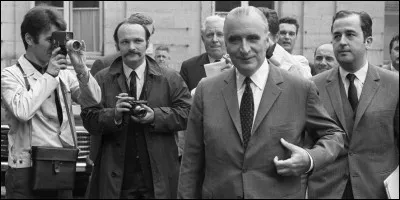 P comme Pompidou. Avant d'être Président de la République, il a été Premier Ministre : à quelles dates ?