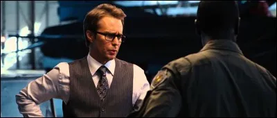 Combien de types d'armures Justin Hammer présente-t-il à la Stark Expo ?