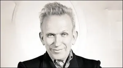 Quel est ce célèbre styliste ?