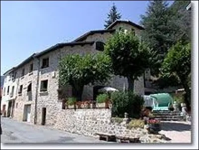 Je vous emmène en région P.A.C.A., à Gigors. Petit village de 59 habitants, dans l'arrondissement de Forcalquier, il se situe dans le département ...