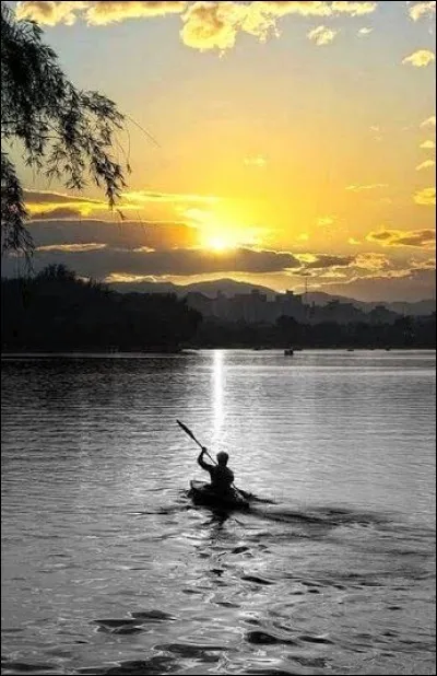 Qui chantait "Que c'est beau, c'est beau la vie" ?
