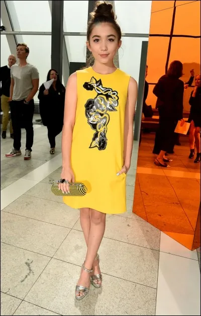 Sa grand-mère est...