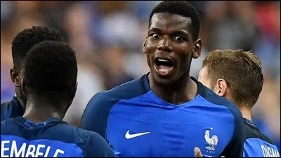 &Agrave; quel poste joue-t-il ?