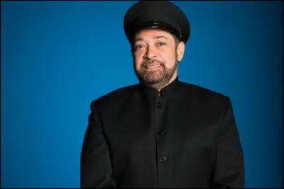 Comment s'appelle Anzola en vrai ?