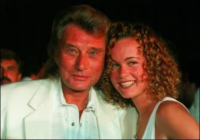 Complète ce titre de chanson de Johnny Hallyday : 
"Allumer le f..."